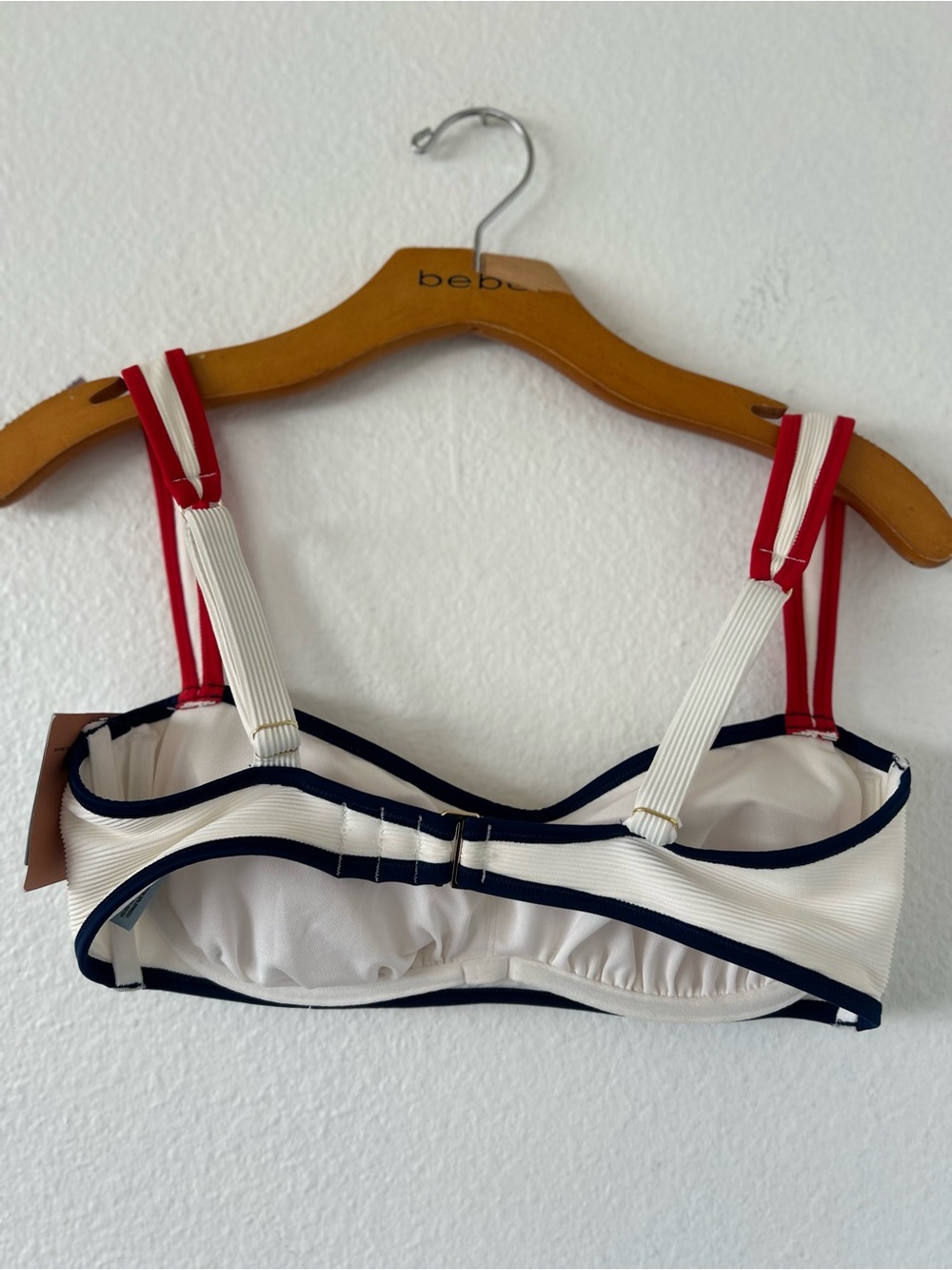 Shade & Shore Cream Bikini Top with Navy Trim and Red Straps Size 34D - Picture 3 of 5
